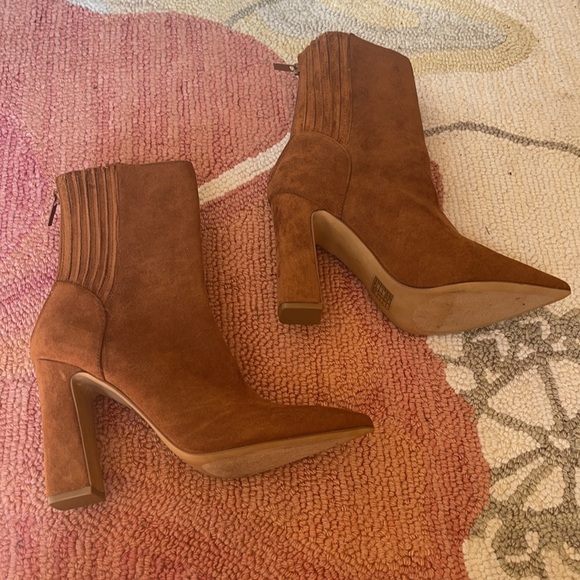 💜🤑 FOREVER 21 block pointed zip up boots like new!! - Picture 12 of 14
